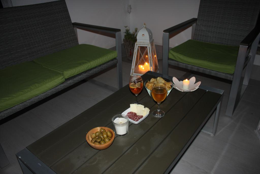 One More Night Fregenae Exterior photo